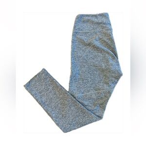 💕 Women’s Outdoor Voices silver/grey leggings, size small, excellent condition